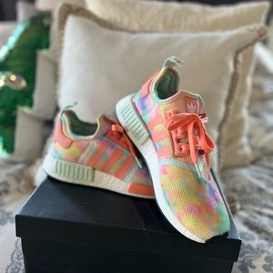 Adidas women’s Tie Dye NMD_R1, size 9, never worn
